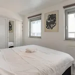 Perfectly Situated 2br Near The 公寓