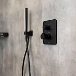 Perfectly Situated 2br Near The *