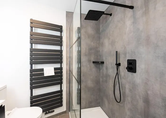 Perfectly Situated 2br Near The *