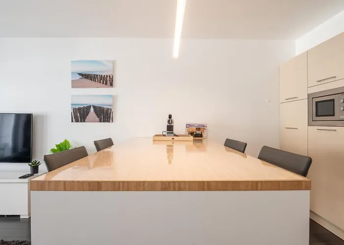 Appartamento Perfectly Situated 2br Near The