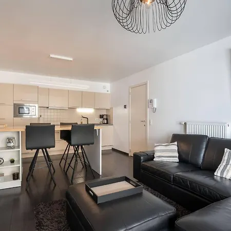 Perfectly Situated 2br Near The Appartement *